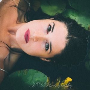 Meet your Posher, Pauline